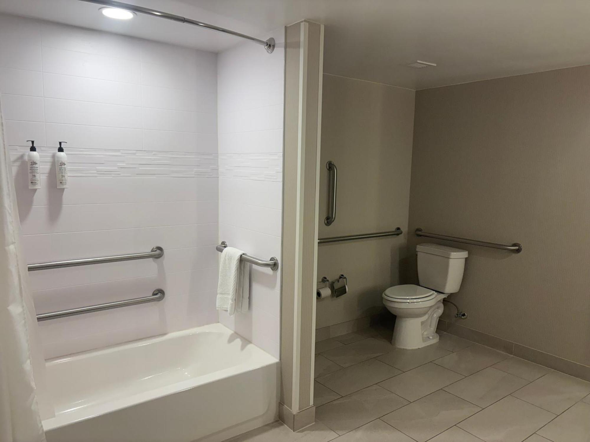 Delta Hotels By Marriott Indianapolis Airport Eksteriør billede